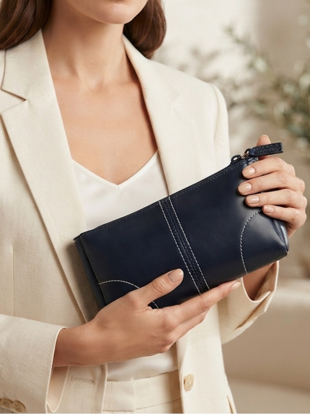 🆕 Guerlain Paris Travel Pouch